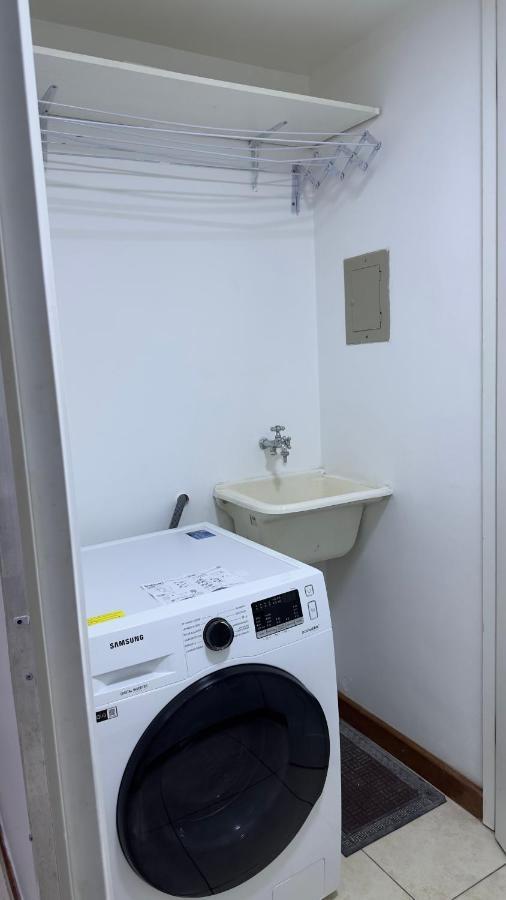 Apartamento Lindo Com Vista Lago Brasilia Esterno foto