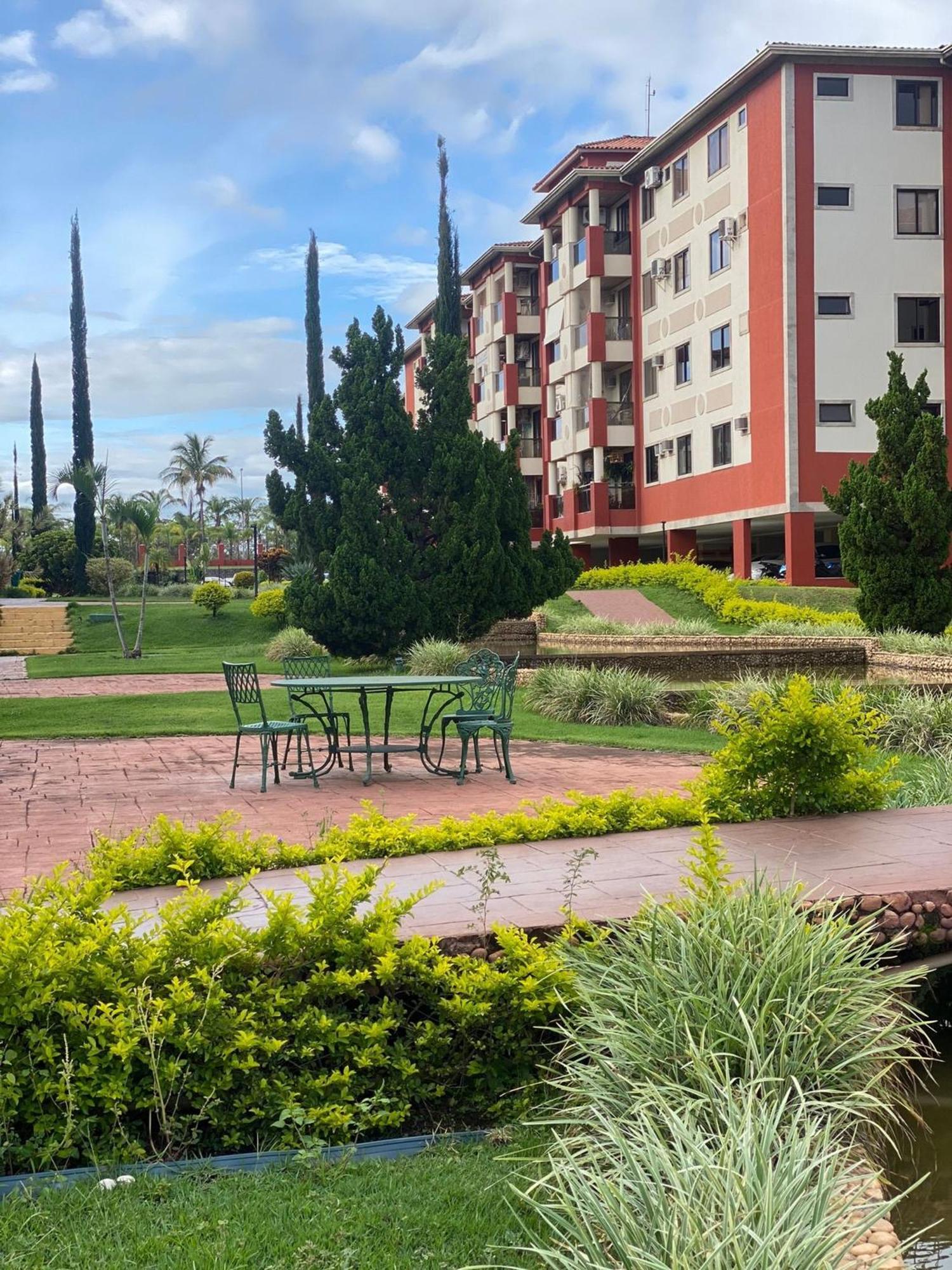 Apartamento Lindo Com Vista Lago Brasilia Esterno foto