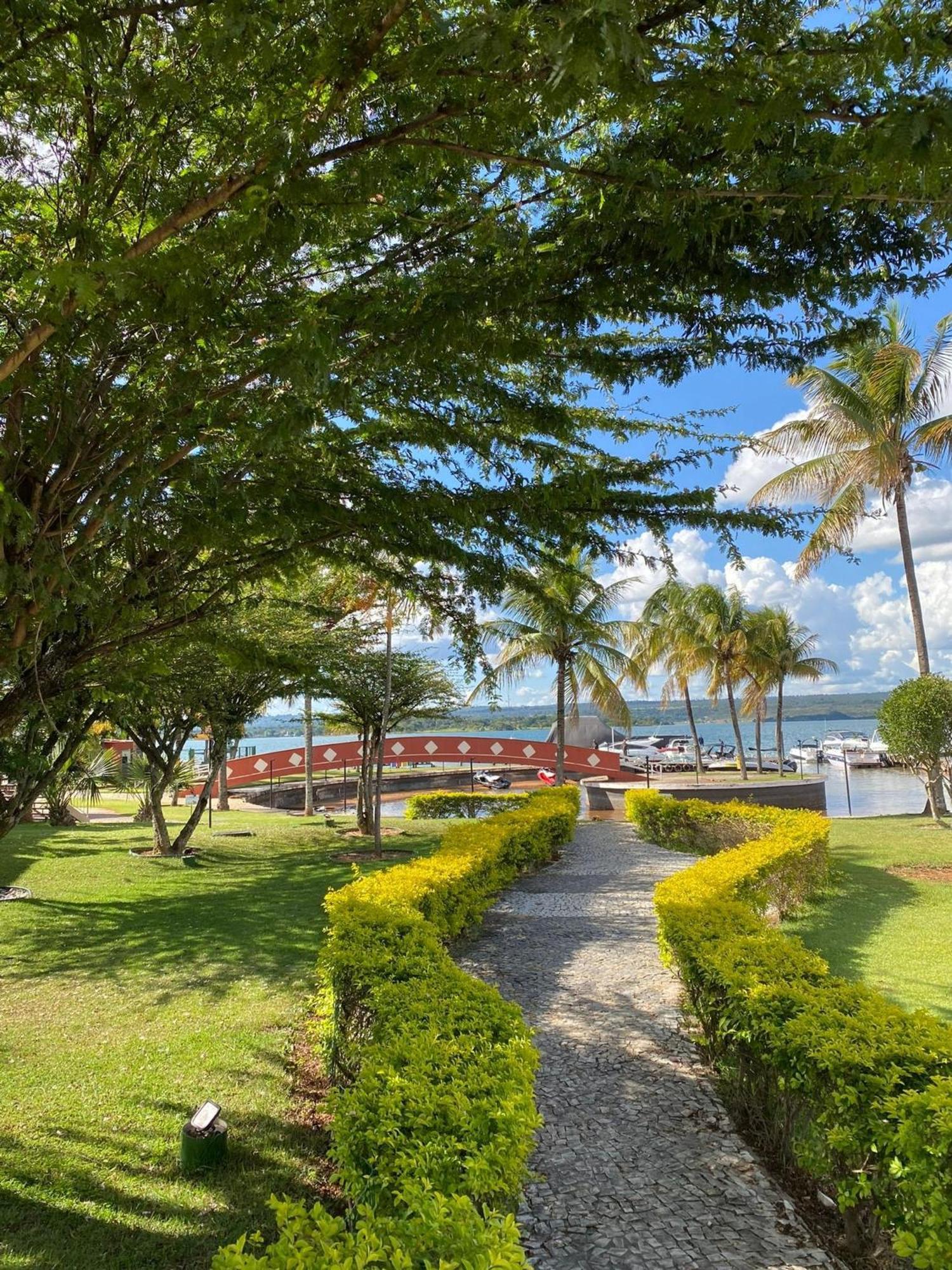 Apartamento Lindo Com Vista Lago Brasilia Esterno foto